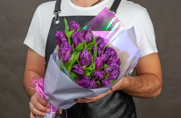 Букет из фиолетовых пионовидных тюльпанов (25 шт.)