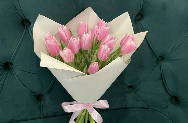 Букет из розовых тюльпанов (15 шт.)