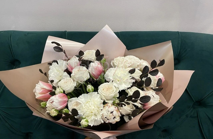 Весенний букет № 9